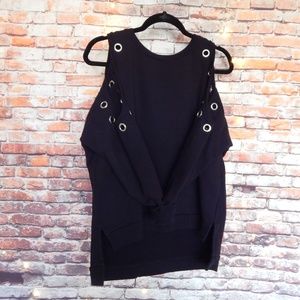 Forever 21 / shoulderless rivet sweatshirt